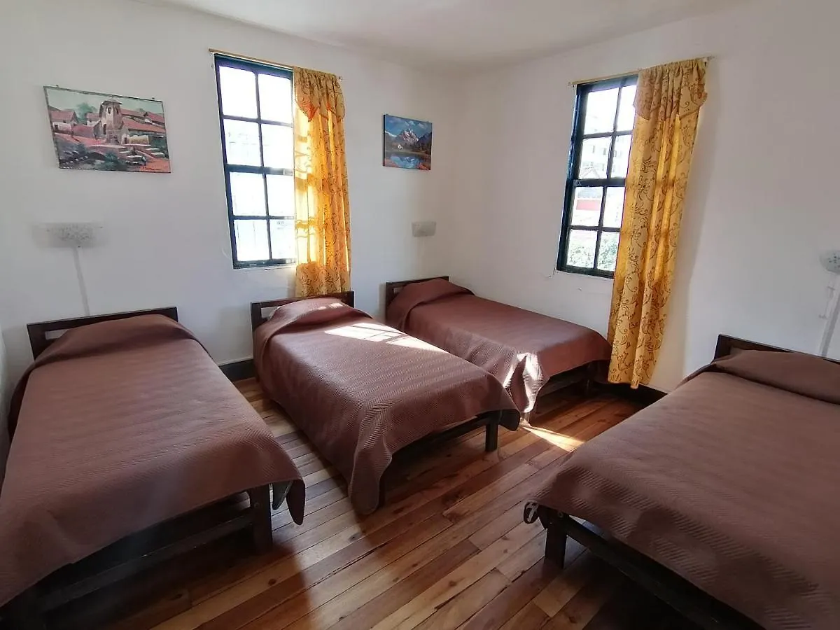 Galapagos Natural Life Hostel Quito