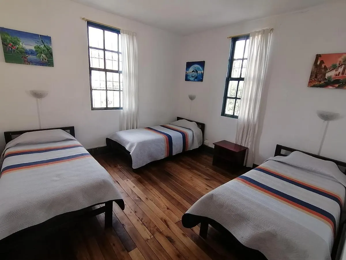 Galapagos Natural Life Hostel Quito Ecuador